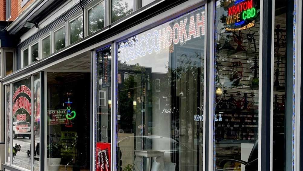 Baltimora introduce una zona riservata ai tabaccai e stabilisce una distanza minima dalle scuole